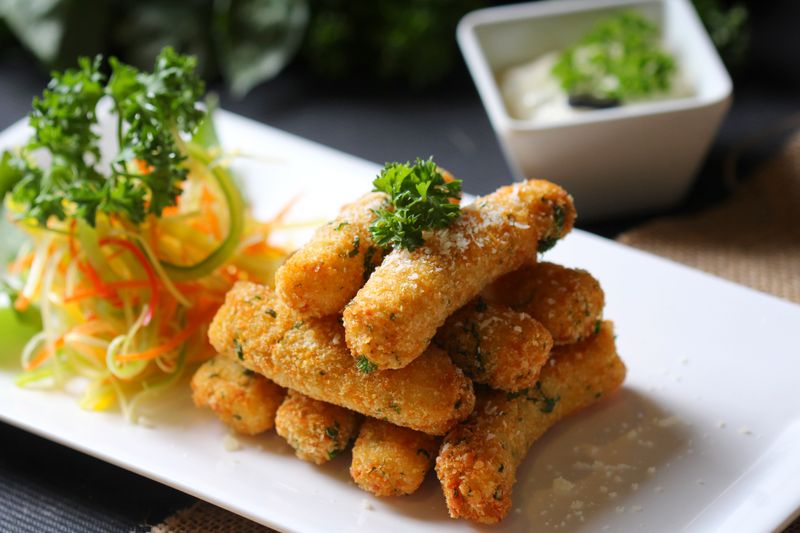 Golden fried Mozzarella Sticks